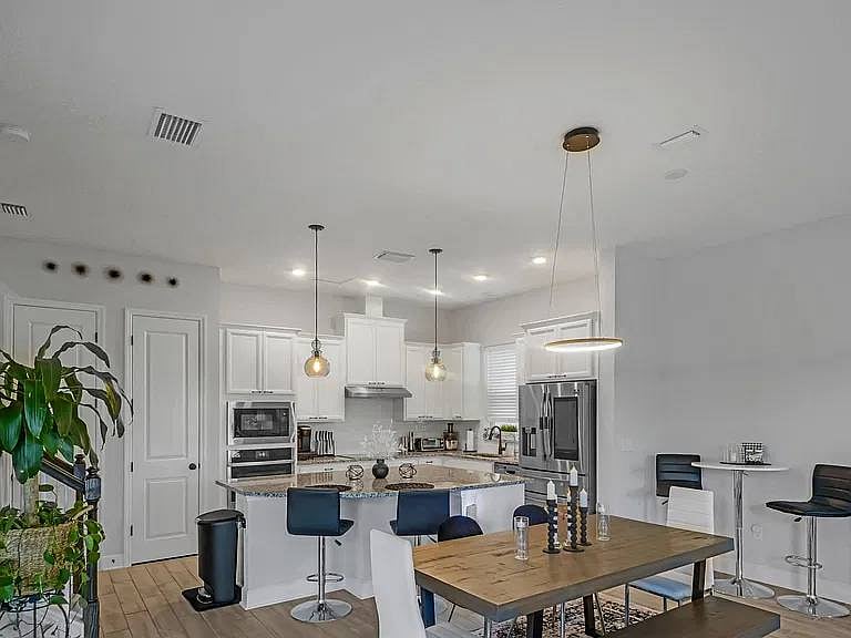 Furnished Finder property 1058832_1 photo 5