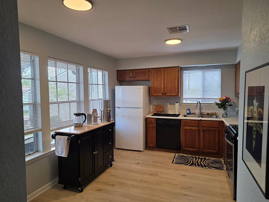 Furnished Finder property 1058921_1 photo 8