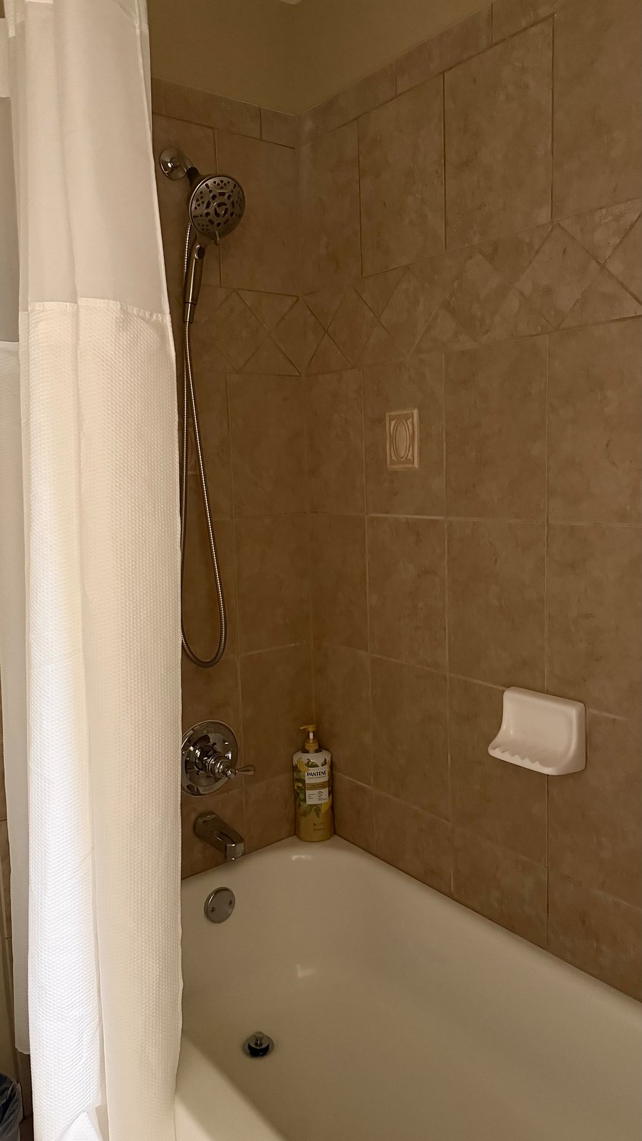 Furnished Finder property 1058974_1 photo 9