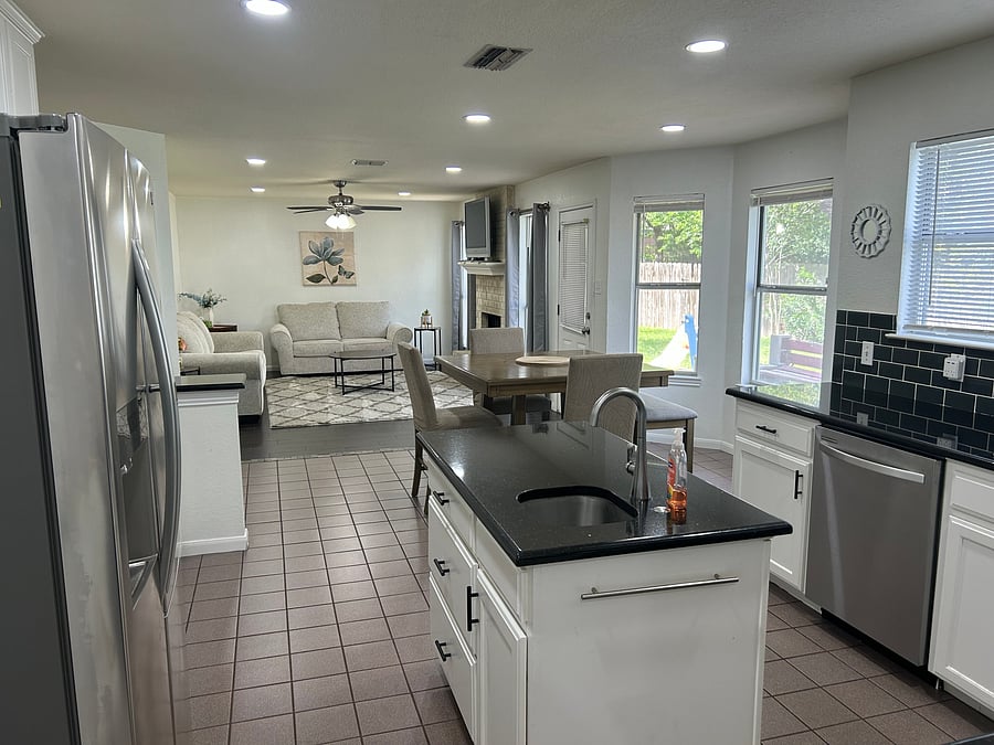 Furnished Finder property 1058989_1 photo 15