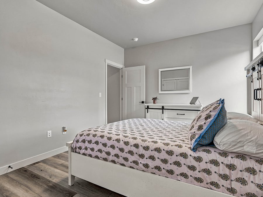 Furnished Finder property 1058991_1 photo 15