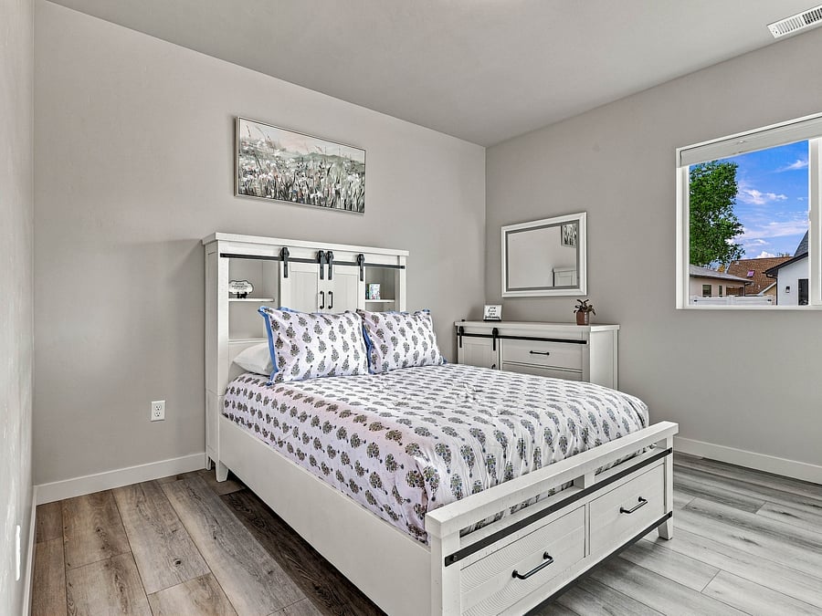Furnished Finder property 1058991_1 photo 19