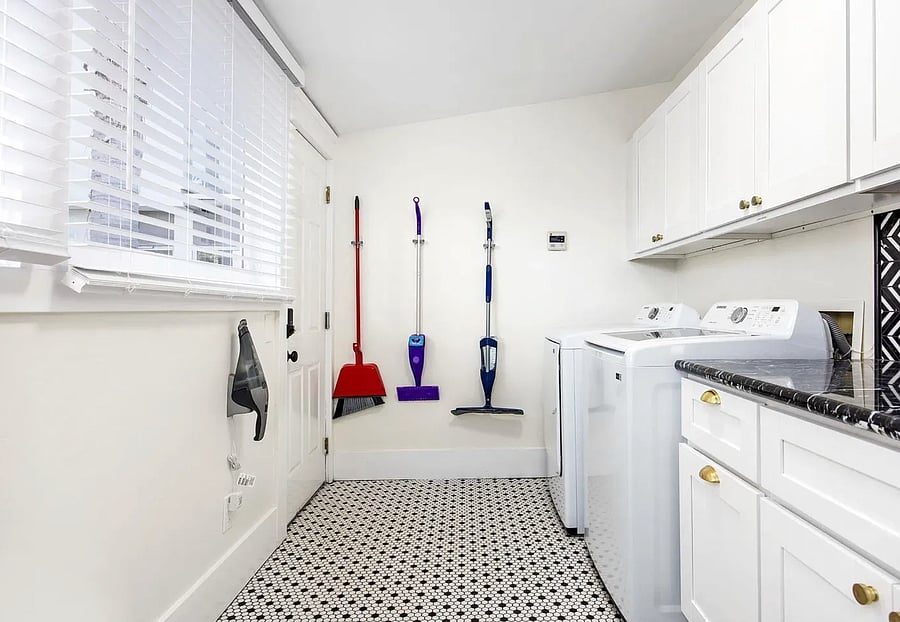 Furnished Finder property 1059031_1 photo 9