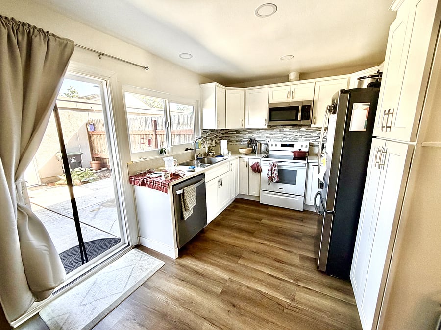 Furnished Finder property 1059038_1 photo 5