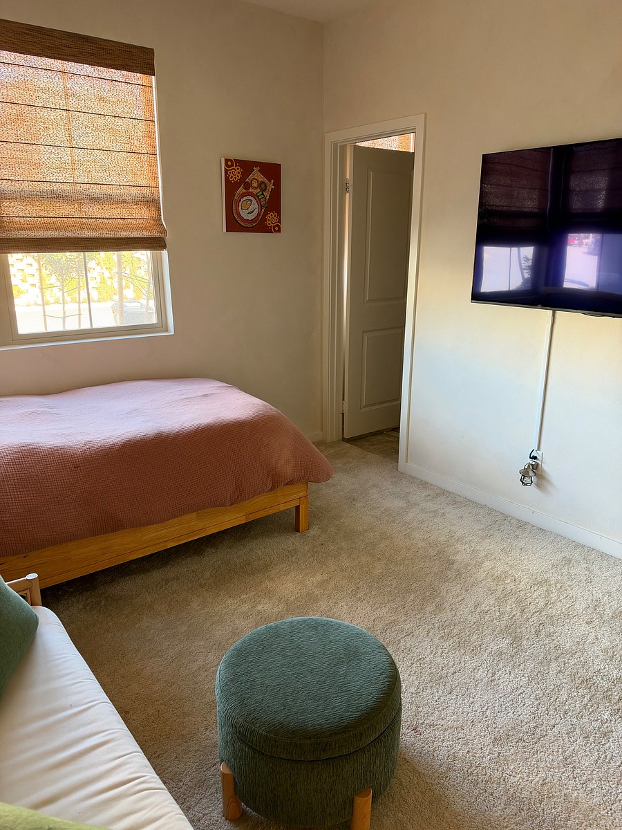 Furnished Finder property 1059054_1 photo 15