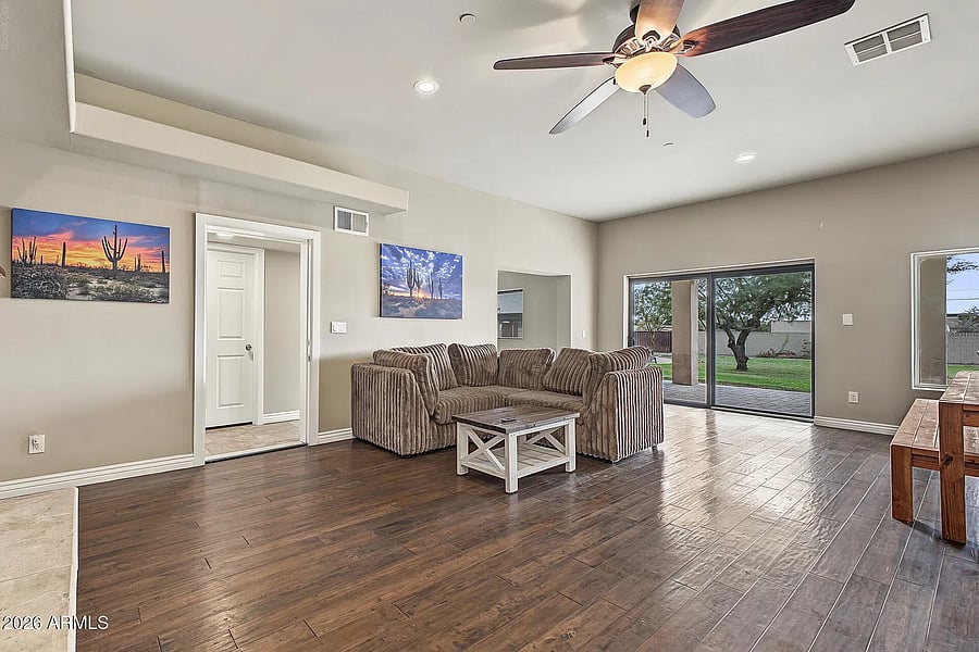 Furnished Finder property 1059082_1 photo 4