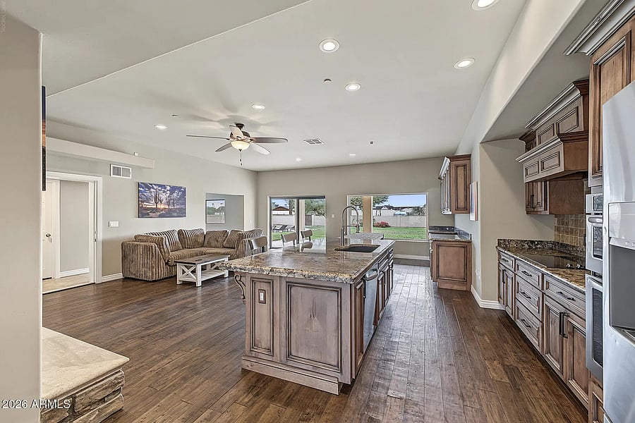 Furnished Finder property 1059082_1 photo 8