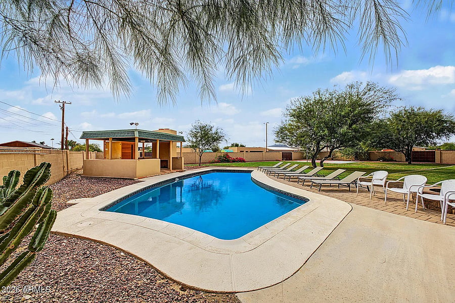 Furnished Finder property 1059082_1 photo 11