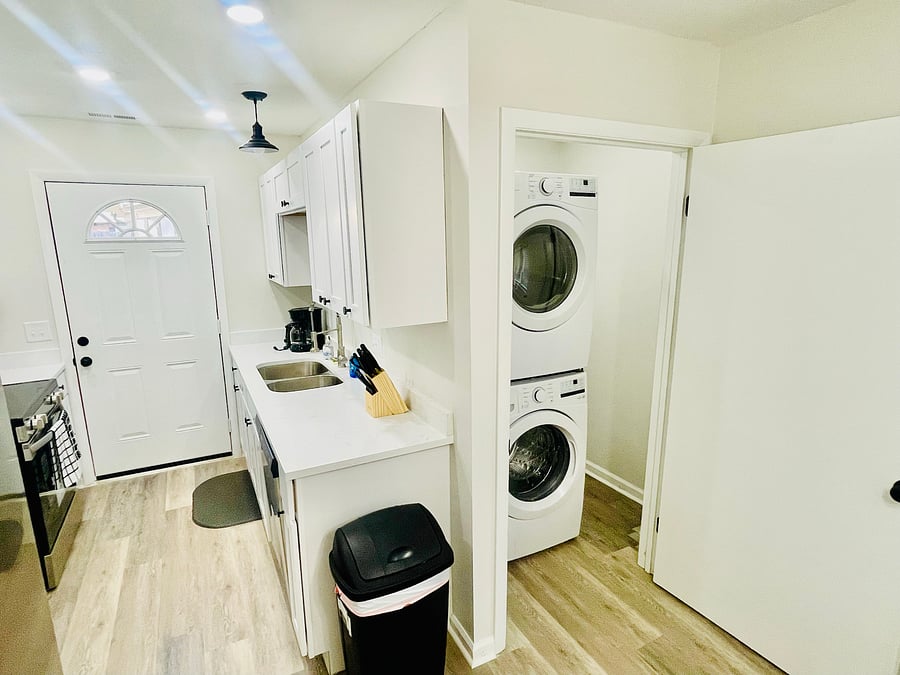 Furnished Finder property 1059083_1 photo 11