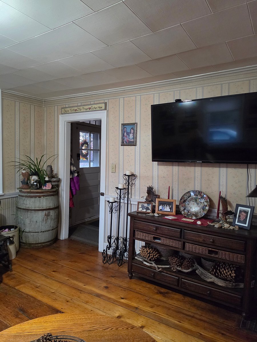 Furnished Finder property 1059107_1 photo 13