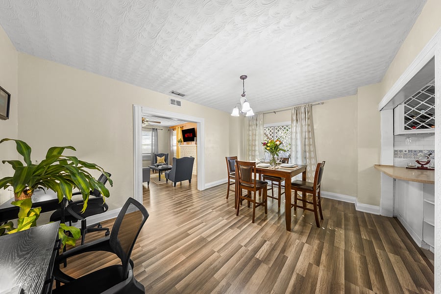 Furnished Finder property 1059119_1 photo 11
