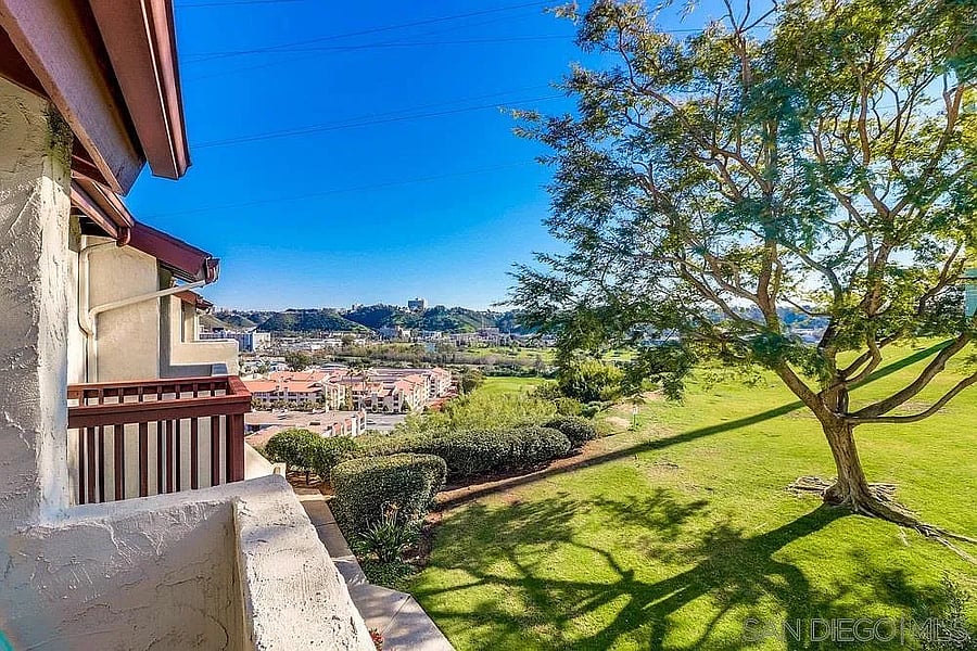 Furnished Finder property 1059162_1 photo 9
