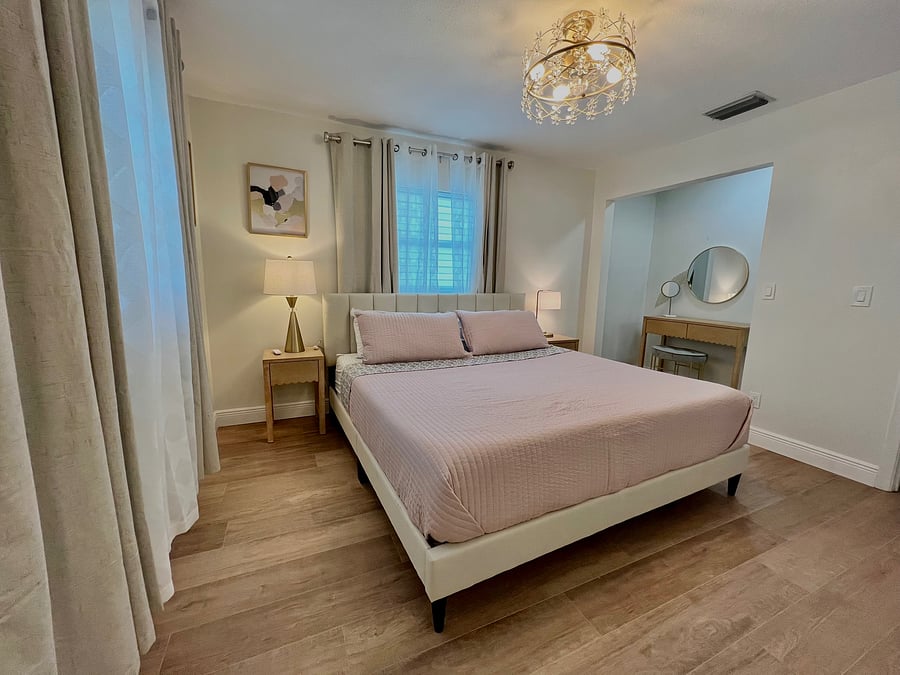 Furnished Finder property 1059165_1 photo 9