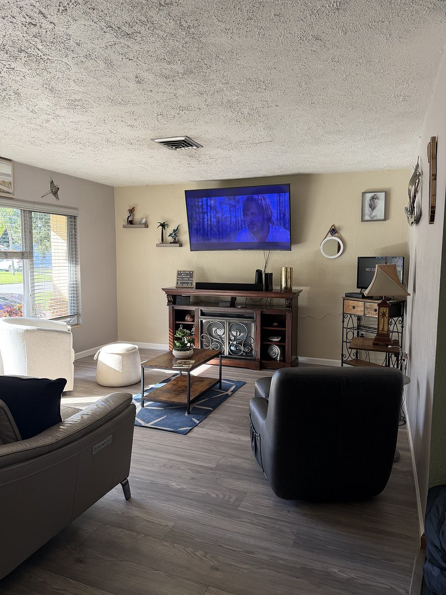 Furnished Finder property 1059208_1 photo 14