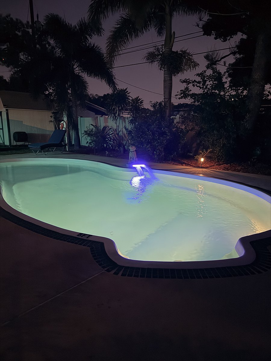 Furnished Finder property 1059208_1 photo 38