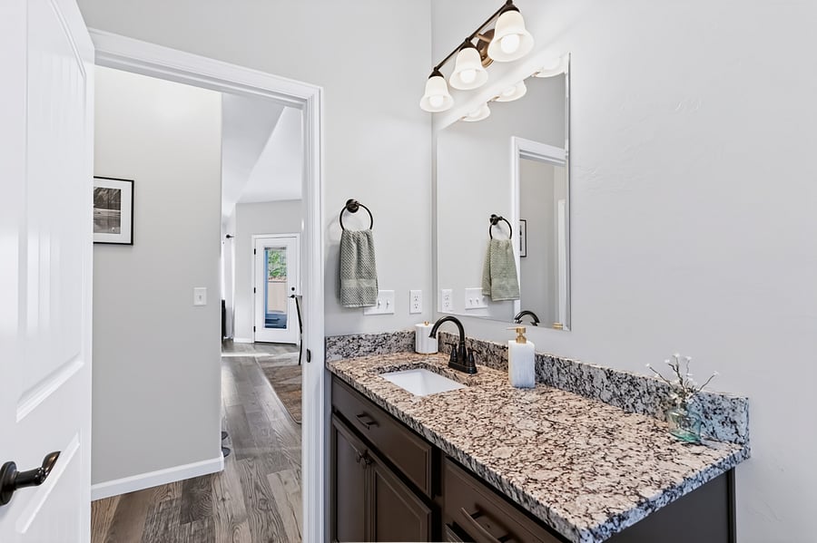 Furnished Finder property 1059218_1 photo 18