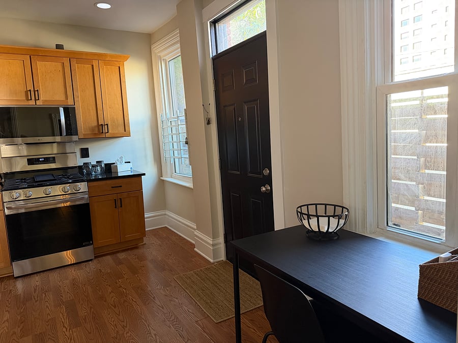 Furnished Finder property 1059230_1 photo 3