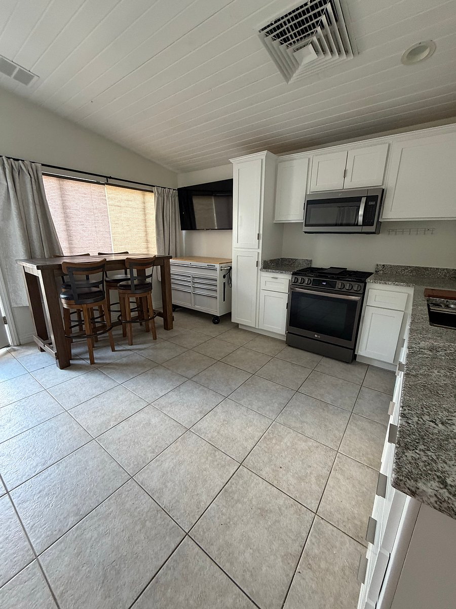 Furnished Finder property 1059261_1 photo 18