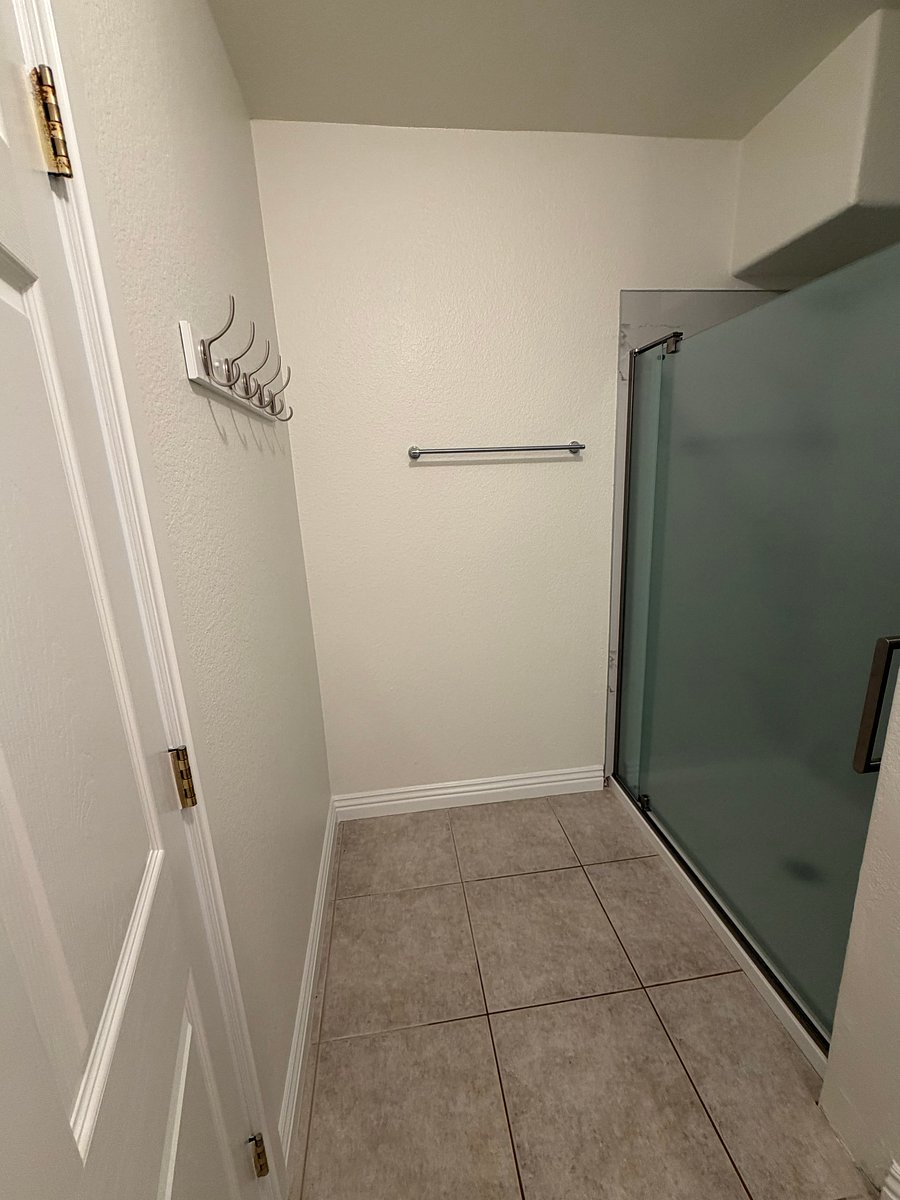 Furnished Finder property 1059261_1 photo 13