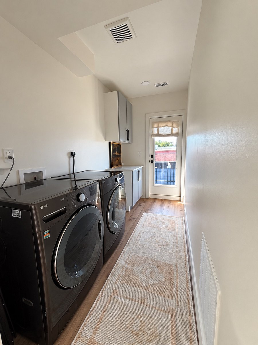 Furnished Finder property 1059304_1 photo 13