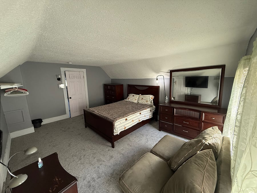 Furnished Finder property 1059318_1 photo 10