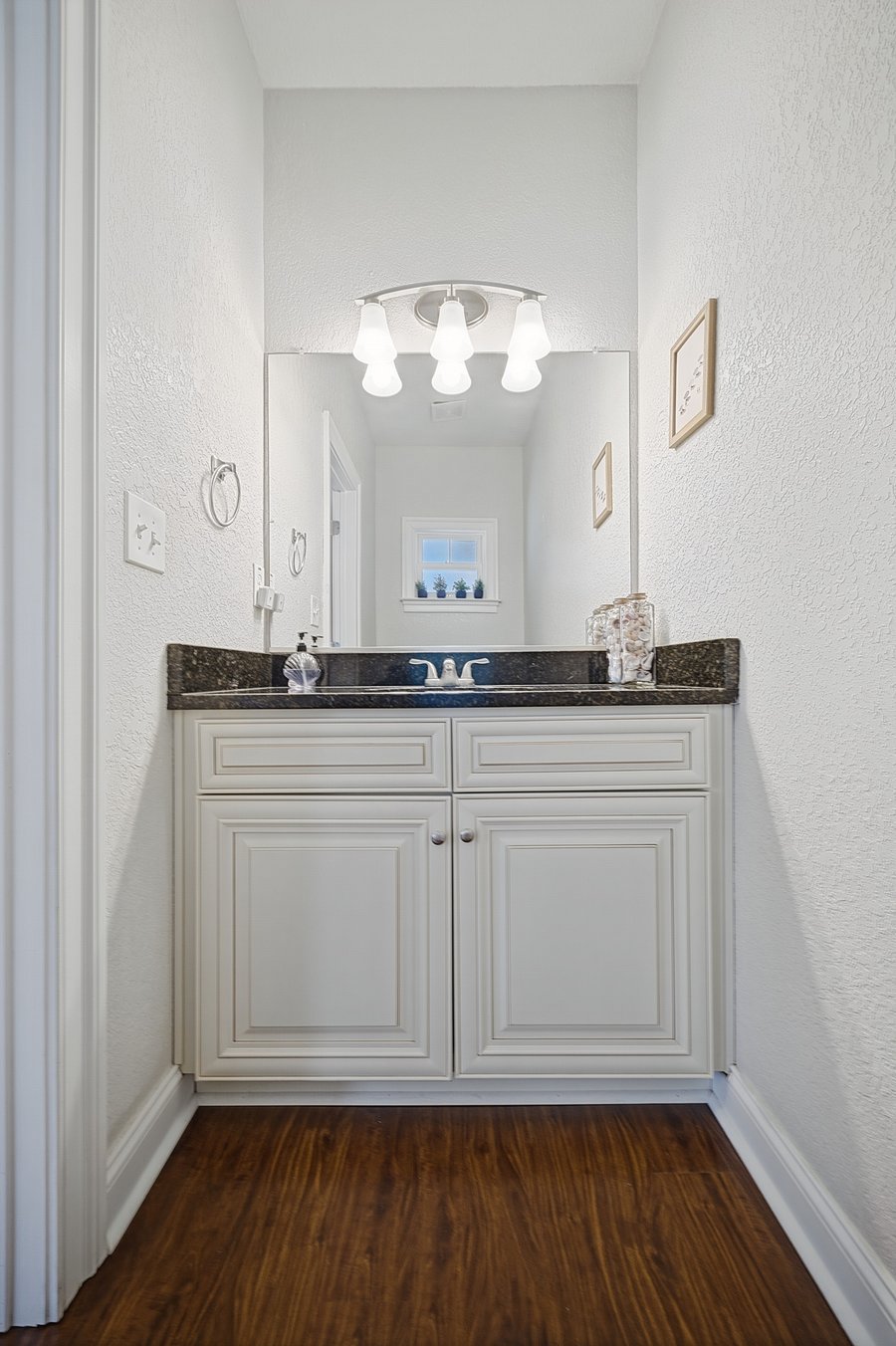 Furnished Finder property 1059322_1 photo 34