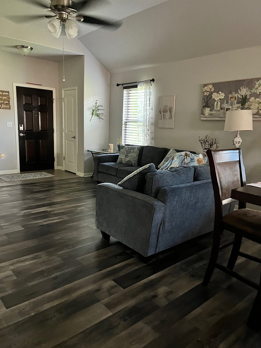 Furnished Finder property 1059323_1 photo 2