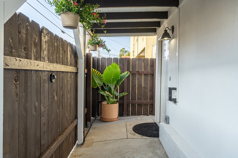 Furnished Finder property 1059329_1 photo 8