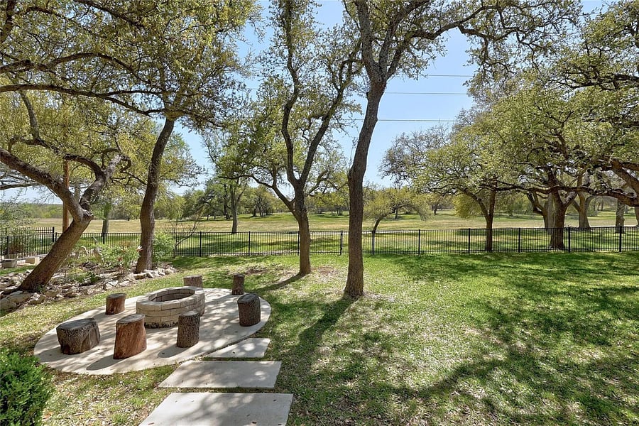 Furnished Finder property 1059335_1 photo 7