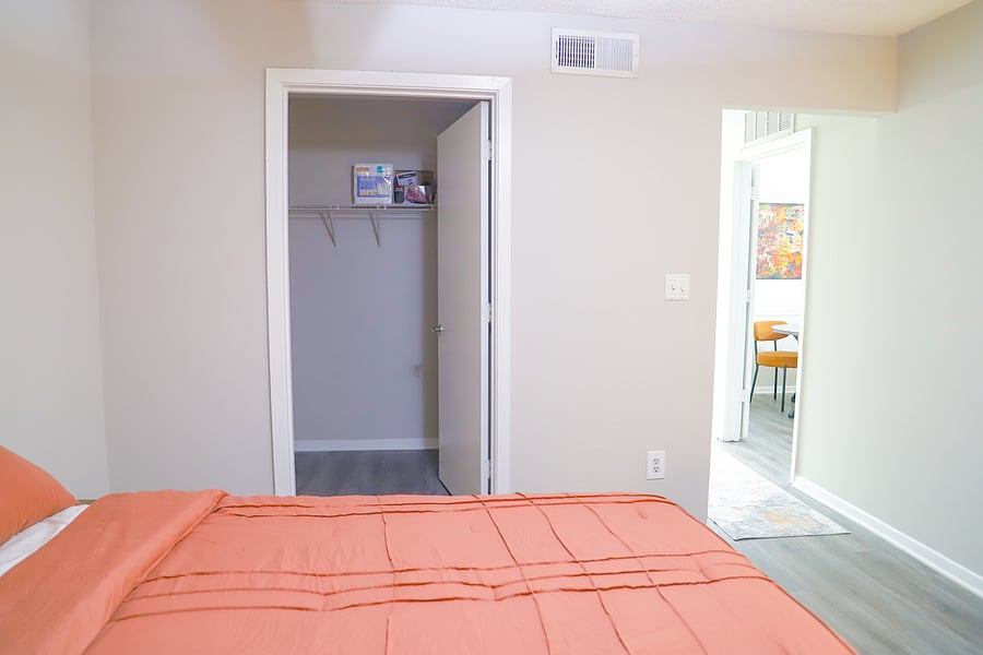 Furnished Finder property 1059340_1 photo 9