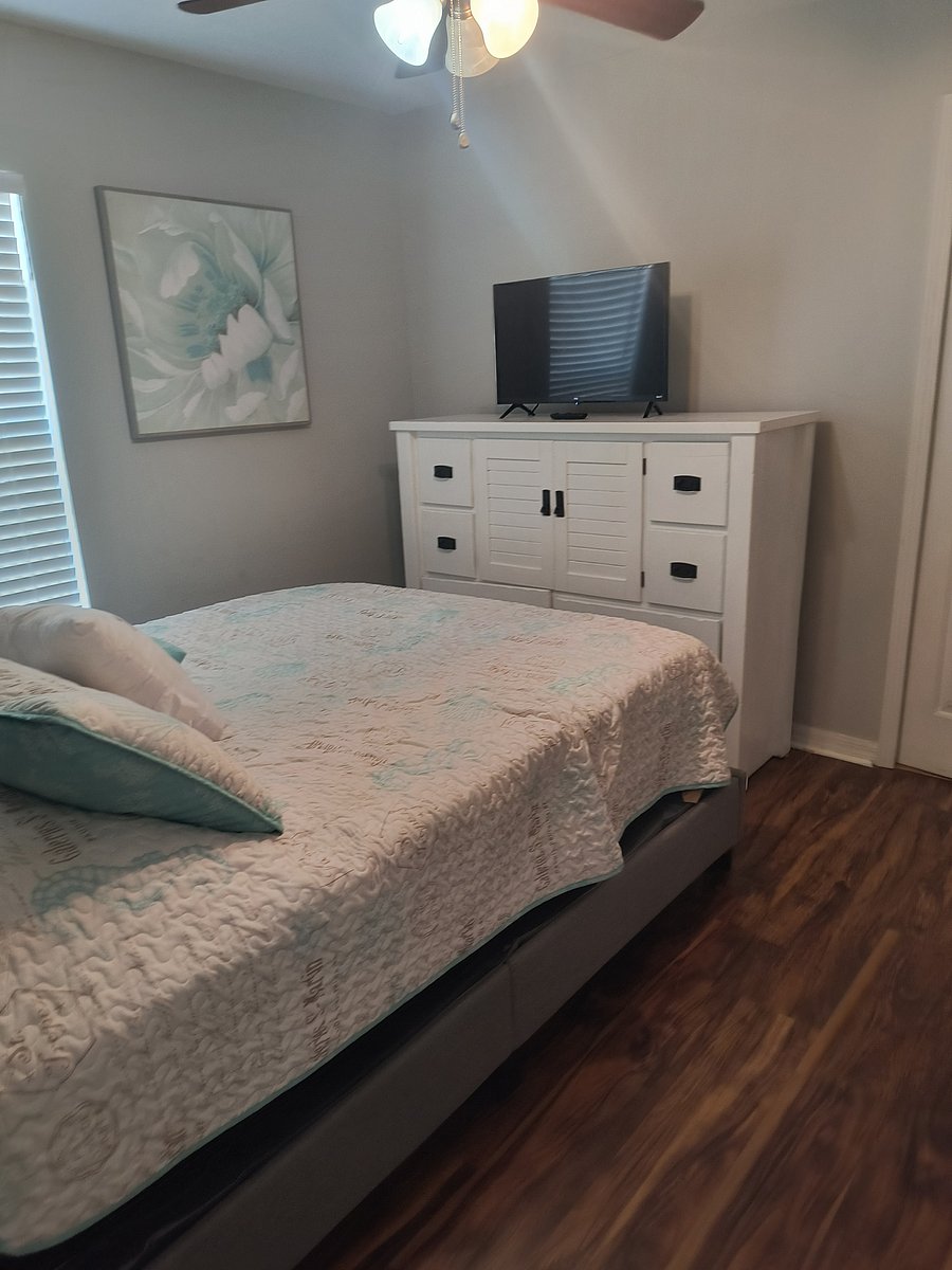 Furnished Finder property 1059346_1 photo 10