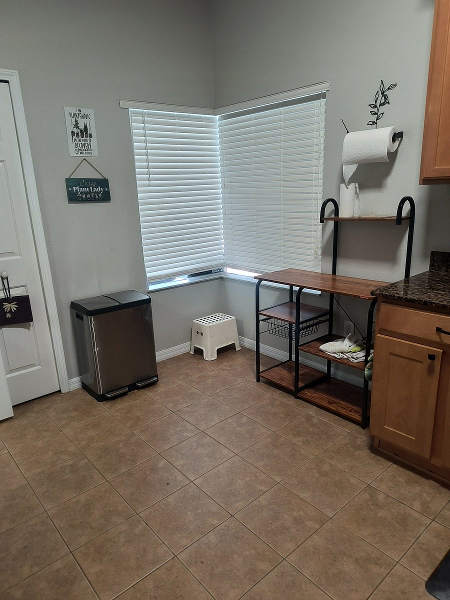 Furnished Finder property 1059346_1 photo 27