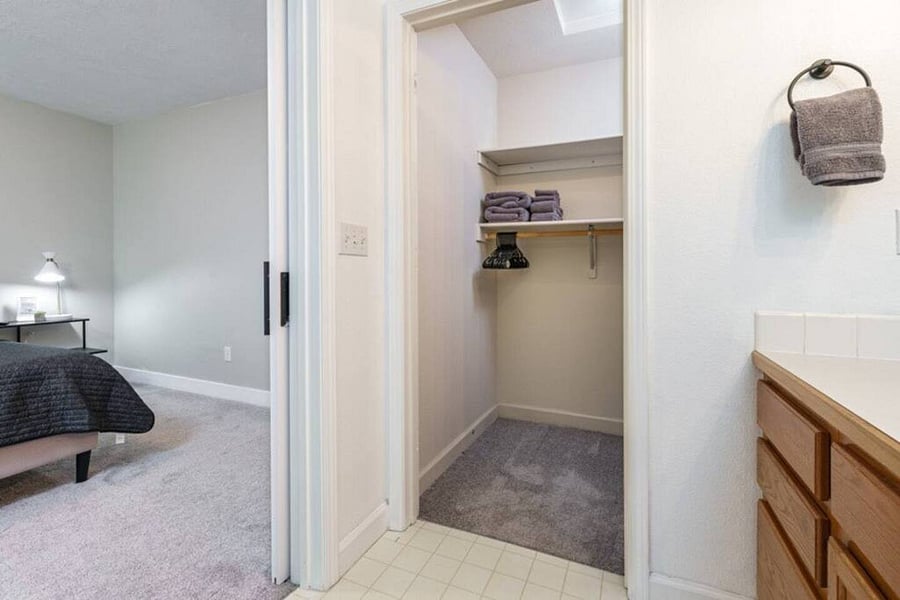Furnished Finder property 1059384_1 photo 15
