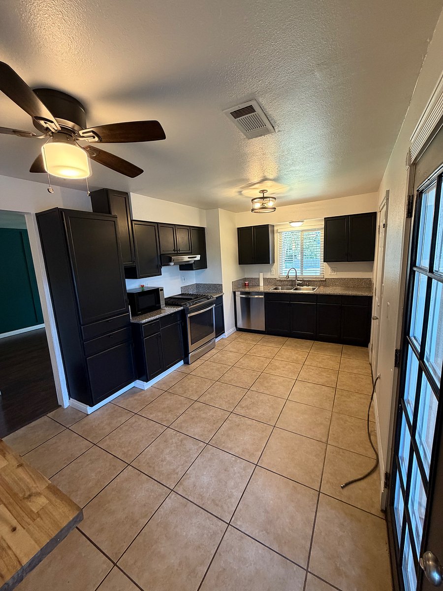 Furnished Finder property 1059394_1 photo 5