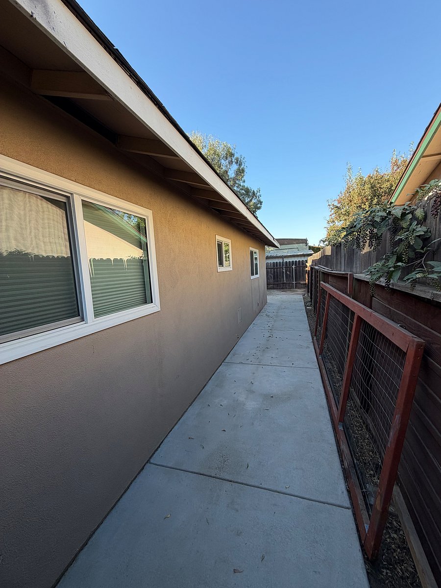 Furnished Finder property 1059394_1 photo 27