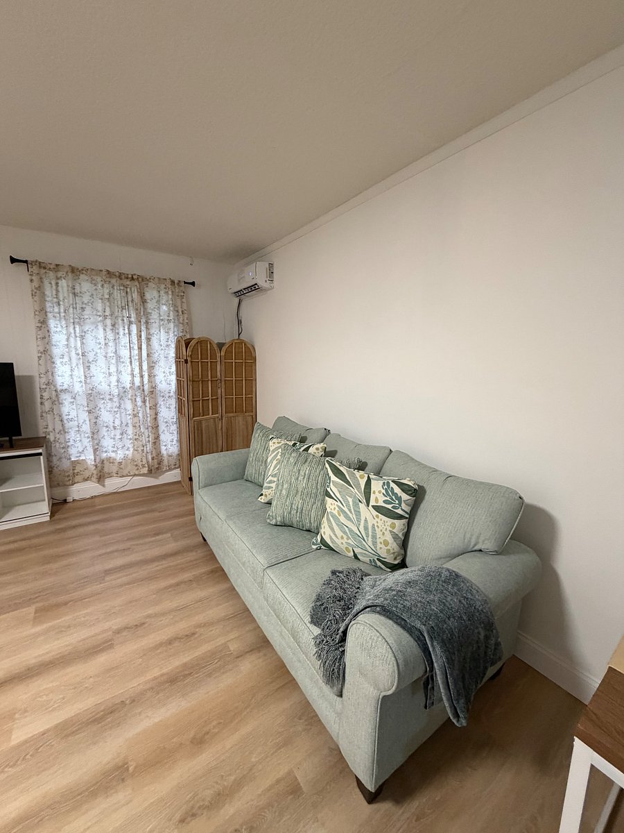 Furnished Finder property 1059412_1 photo 15