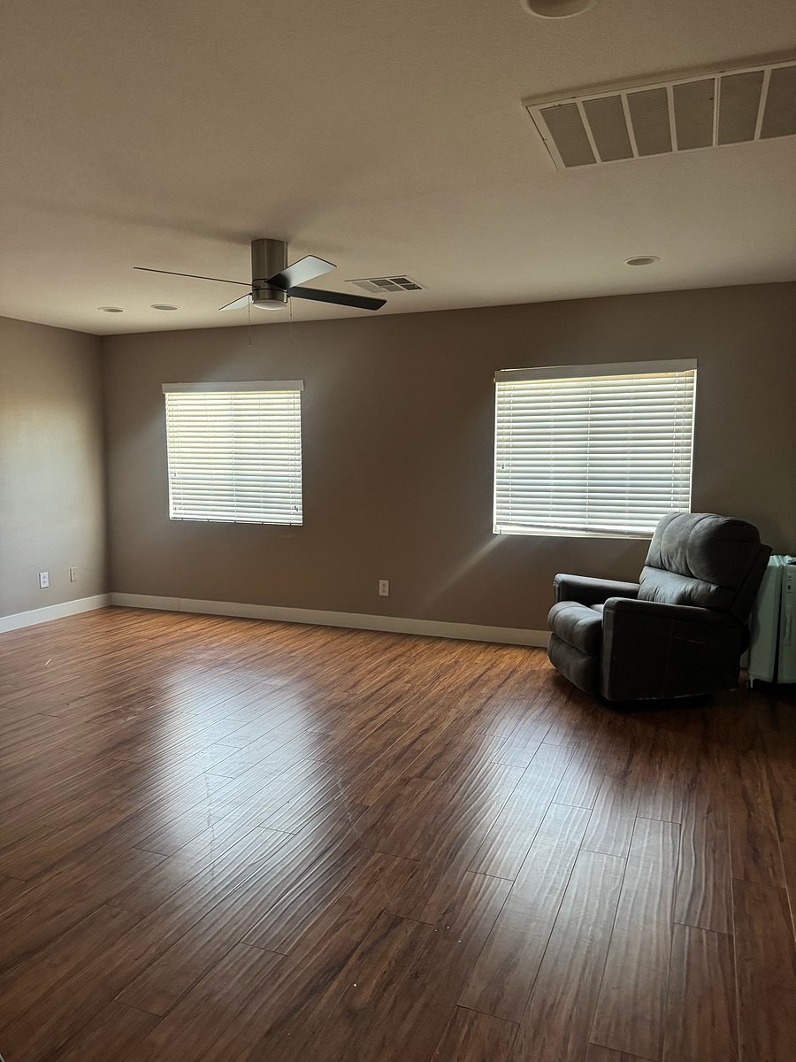 Furnished Finder property 1059437_1 photo 10