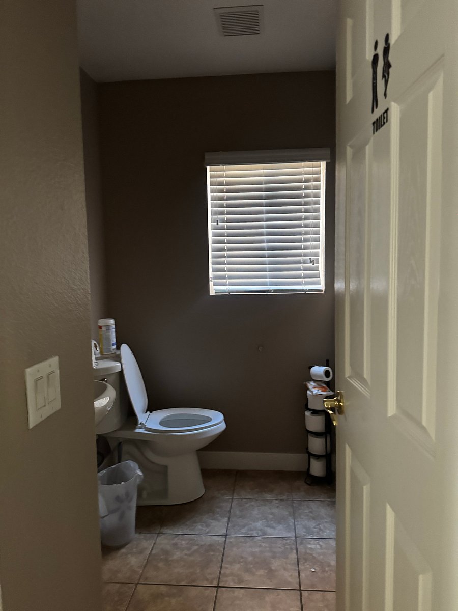 Furnished Finder property 1059437_1 photo 9