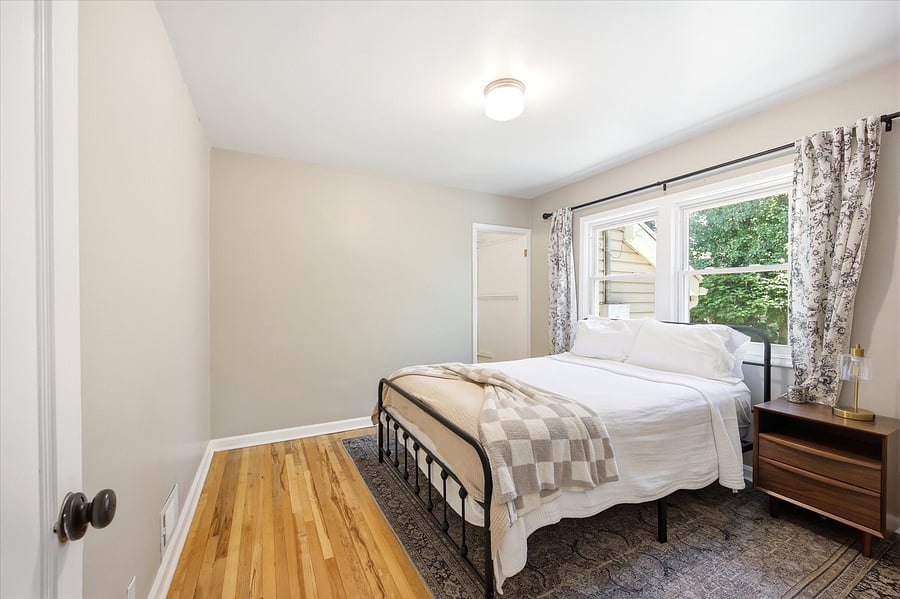 Furnished Finder property 1059480_1 photo 8