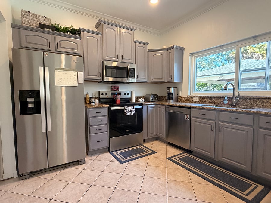 Furnished Finder property 1059567_1 photo 8