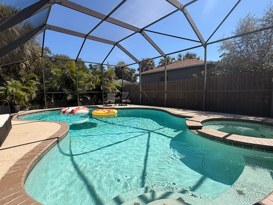 Furnished Finder property 1059567_1 photo 2