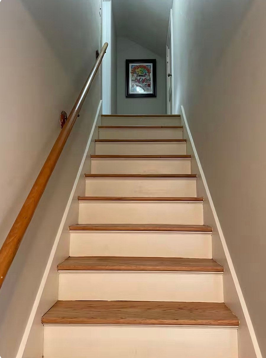 Head upstairs to Franklin's Tower to find the rest of the cozy accommodations.