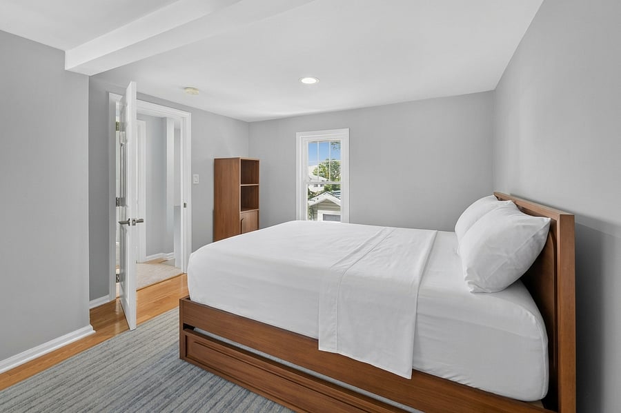 Furnished Finder property 1059658_1 photo 25