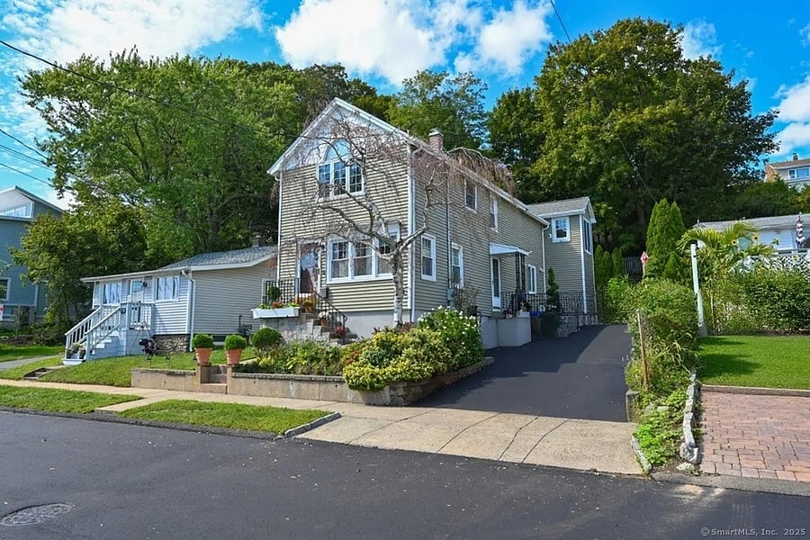 Furnished Finder property 1059658_1 photo 38