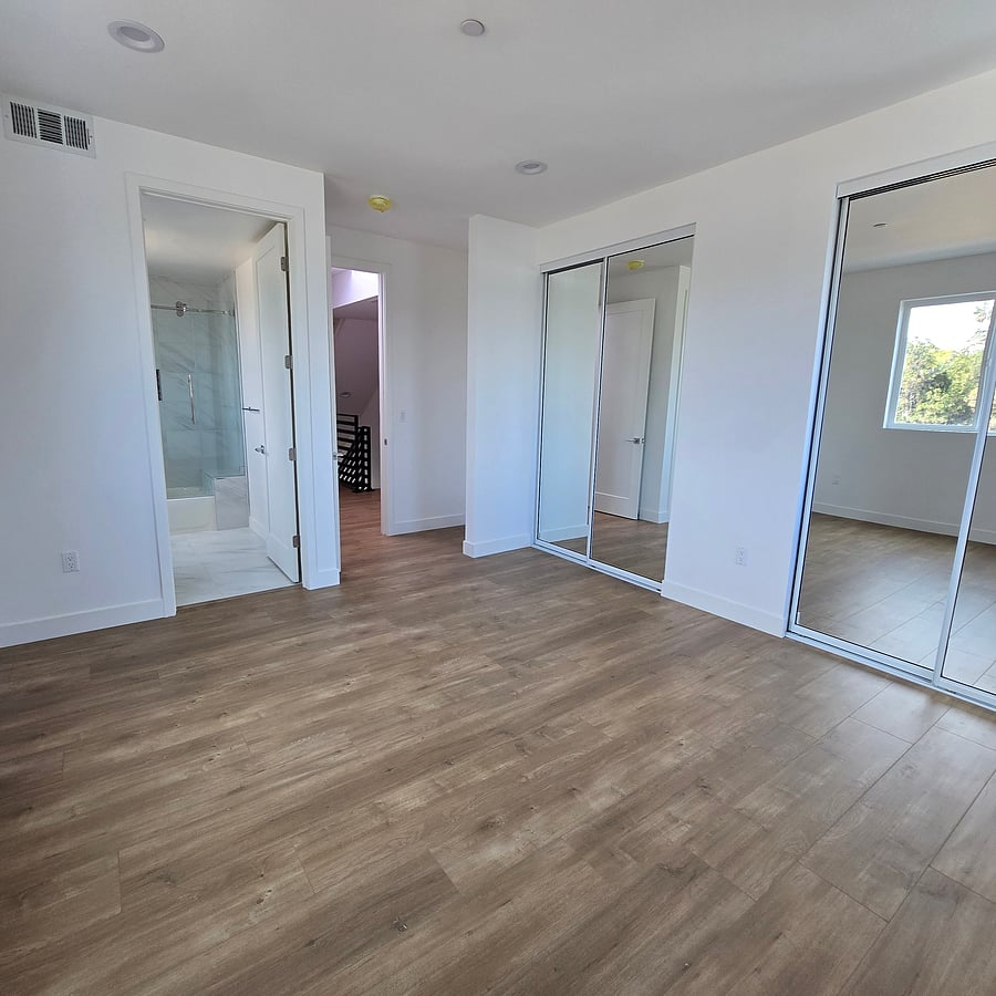 Furnished Finder property 1059669_1 photo 11