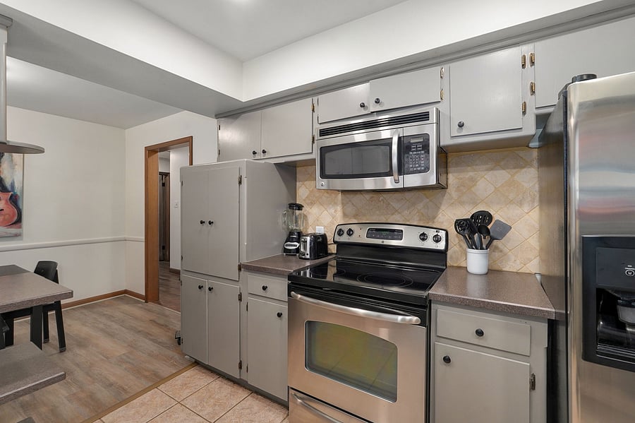 Furnished Finder property 1059768_1 photo 12