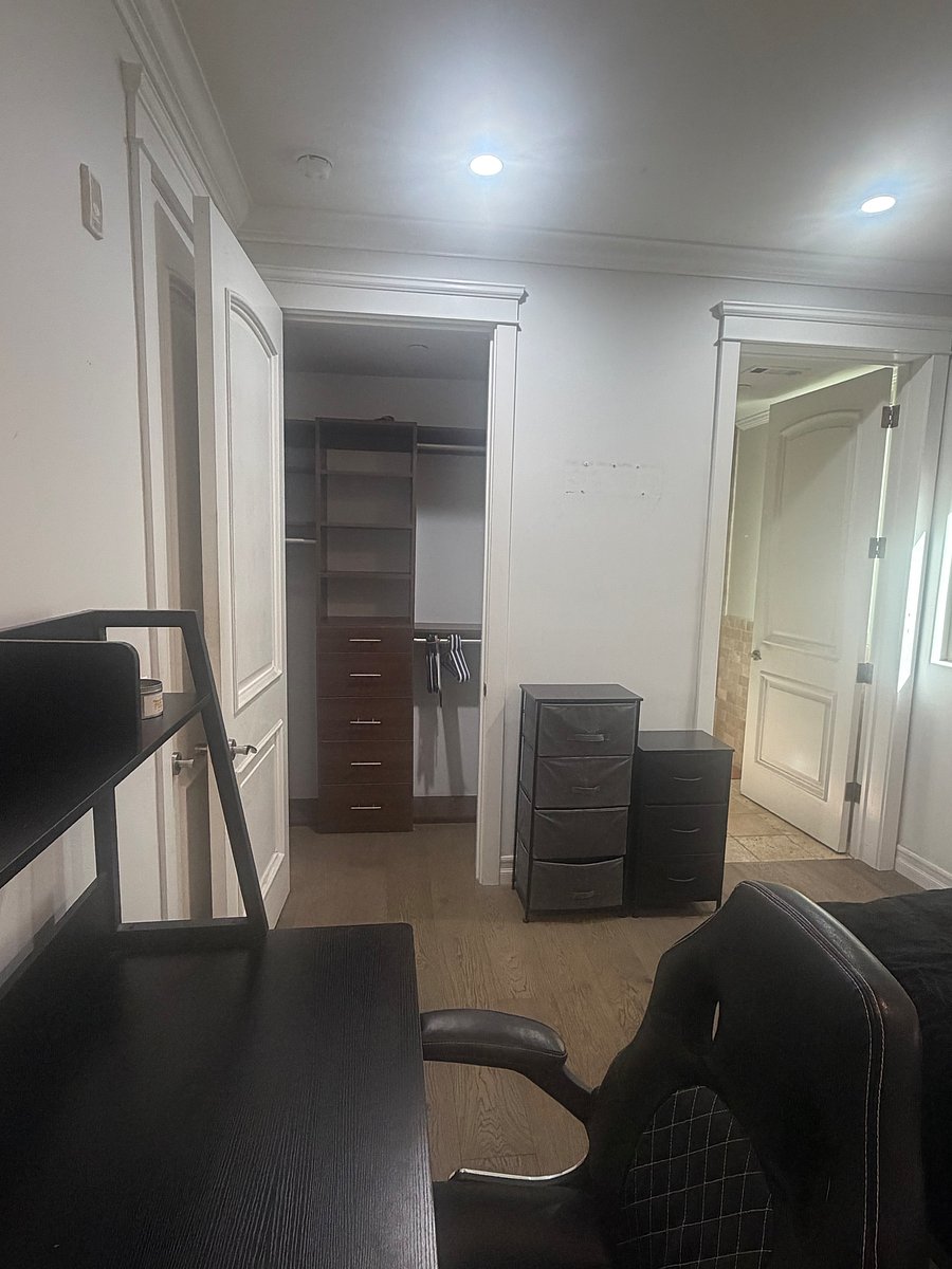 Furnished Finder property 1059824_1 photo 19