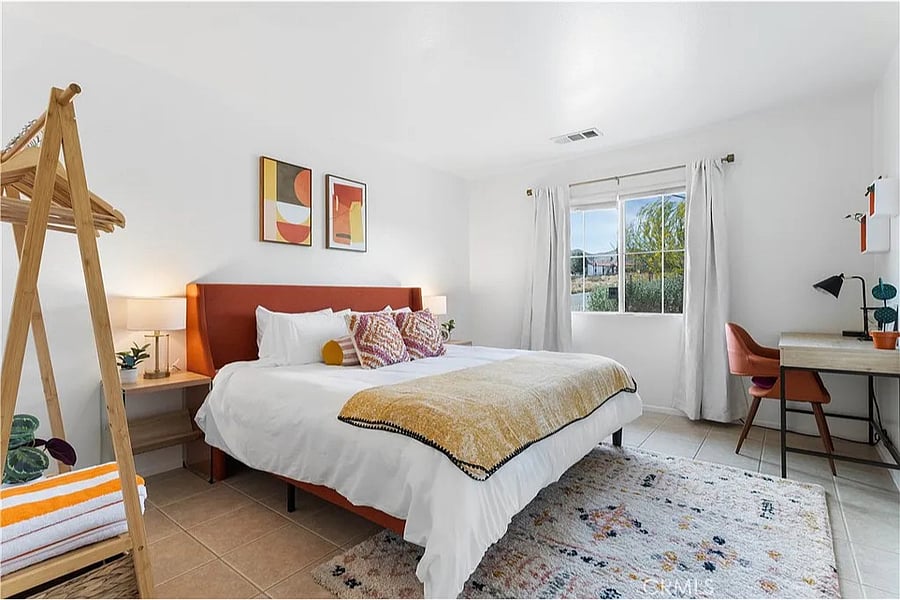 Furnished Finder property 1060047_1 photo 22