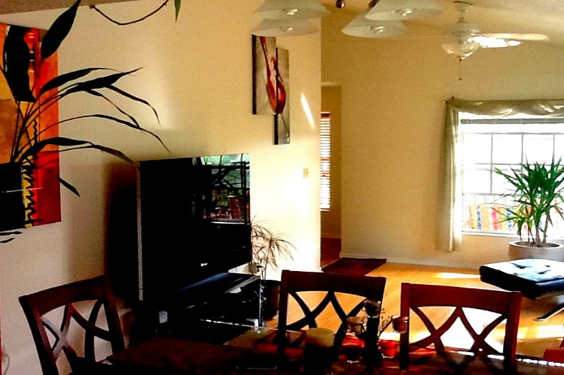 Furnished Finder property 1060327_1 photo 3
