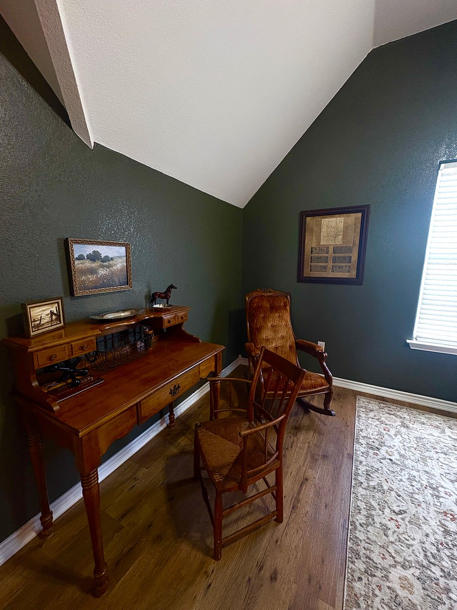 Furnished Finder property 1060396_1 photo 13